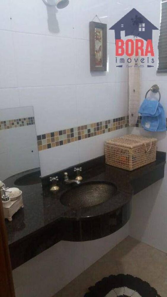 Casa, 5 quartos, 245 m² - Foto 2