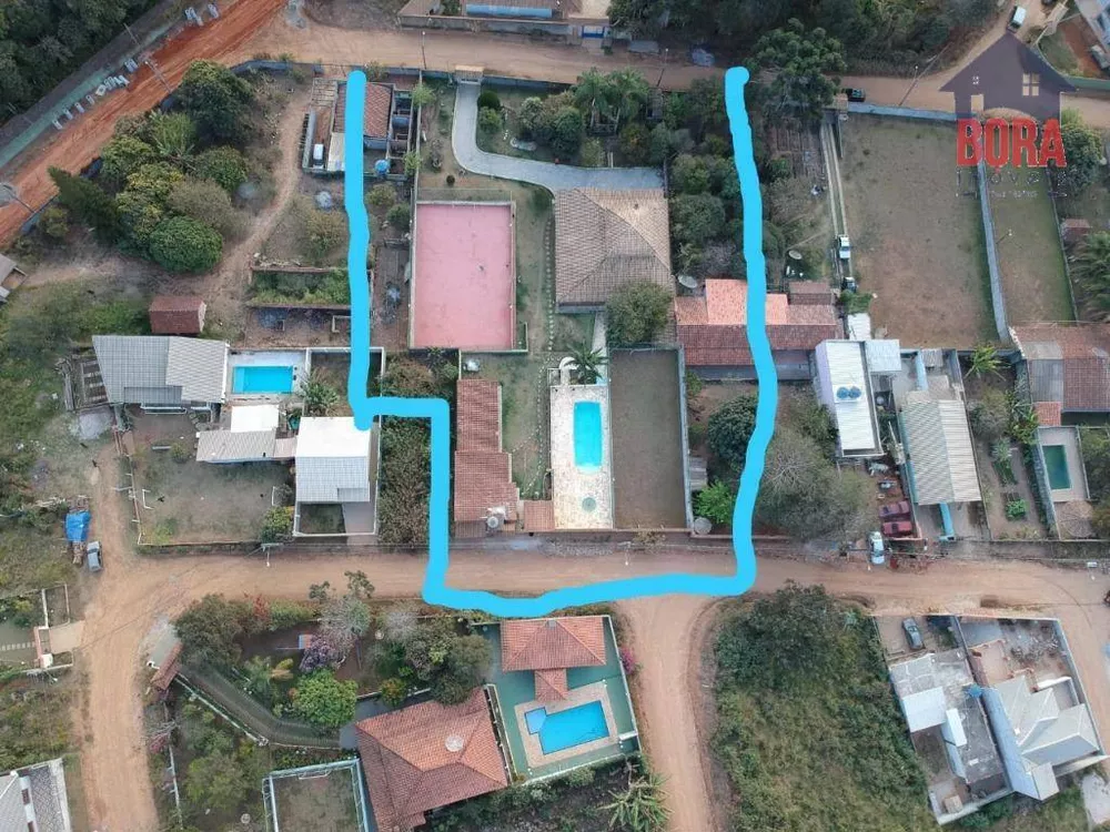 Chácara à venda com 3 quartos, 1000m² - Foto 1