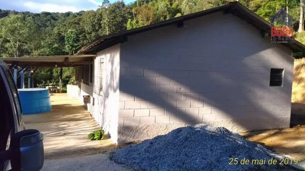 Chácara à venda com 2 quartos, 112m² - Foto 3