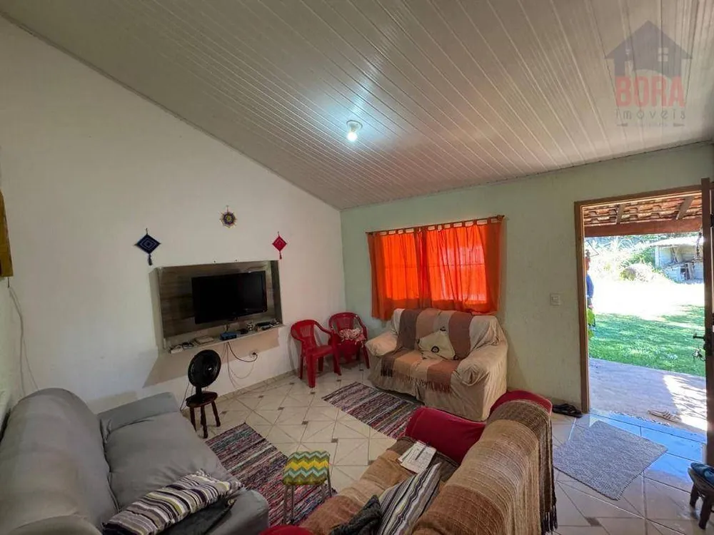 Chácara, 2 quartos, 1120 m² - Foto 3