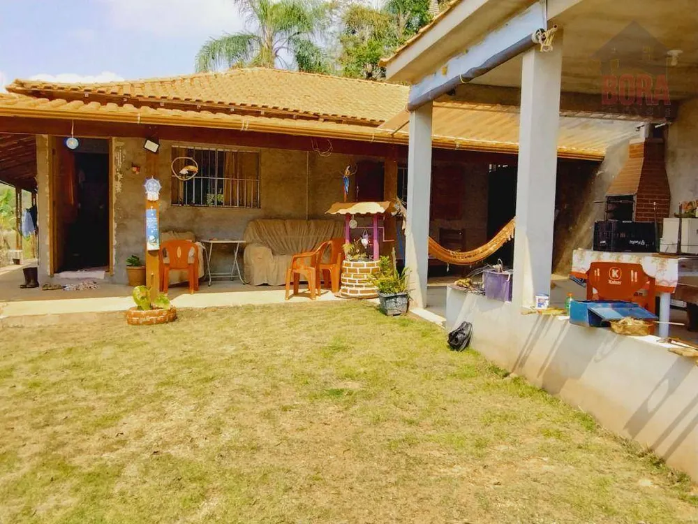Chácara, 2 quartos, 1120 m² - Foto 1