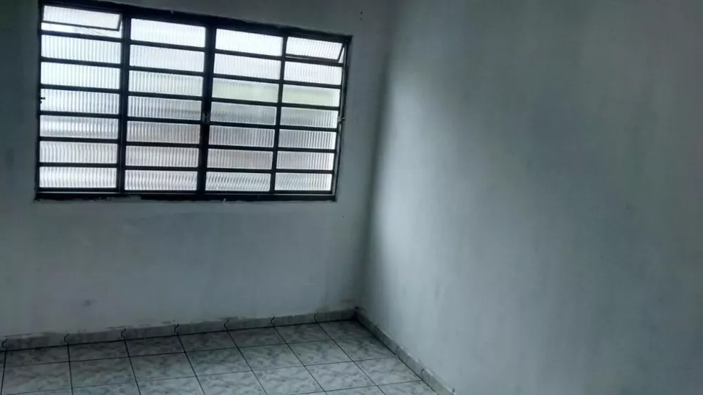 Sobrado à venda com 5 quartos, 220m² - Foto 4