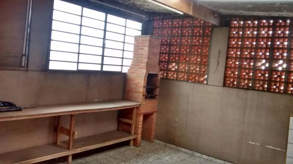 Sobrado à venda com 5 quartos, 220m² - Foto 3