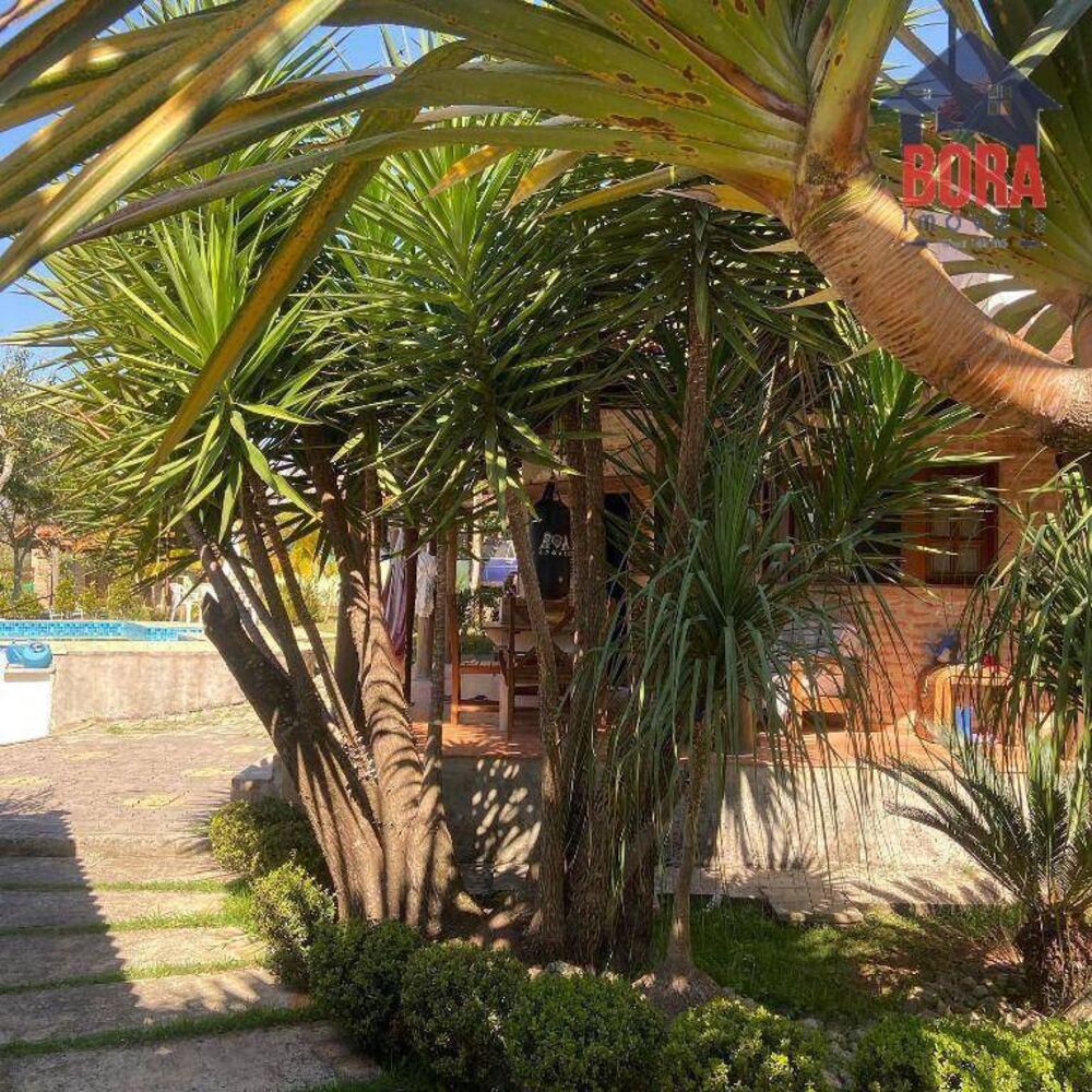 Chácara à venda com 3 quartos, 214m² - Foto 4