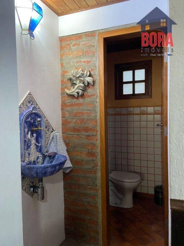 Chácara à venda com 3 quartos, 214m² - Foto 8