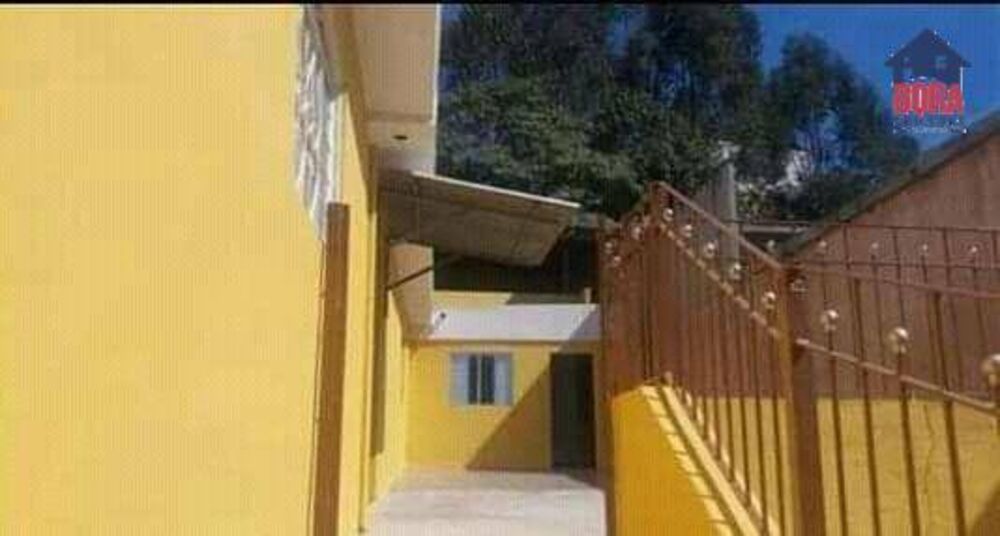 Casa à venda com 2 quartos, 184m² - Foto 2