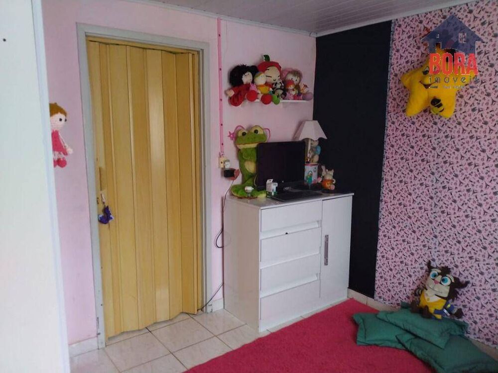 Casa à venda com 3 quartos, 73m² - Foto 2