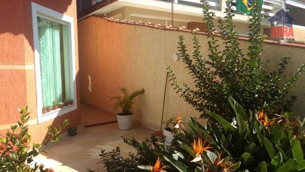 Casa, 3 quartos, 160 m² - Foto 1