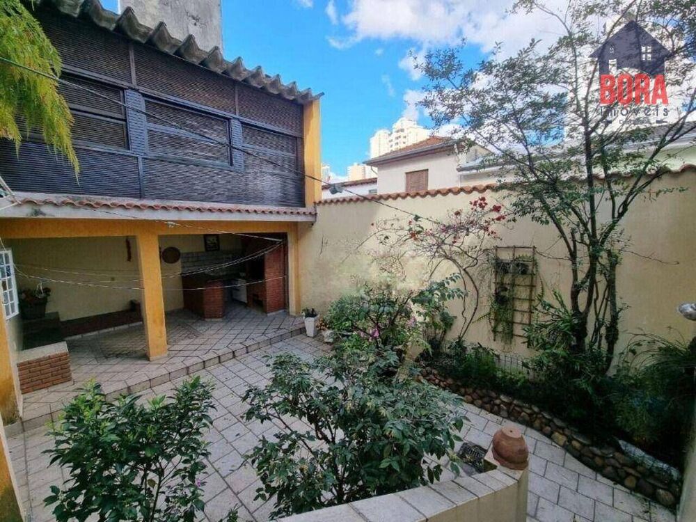Sobrado, 3 quartos, 319 m² - Foto 1