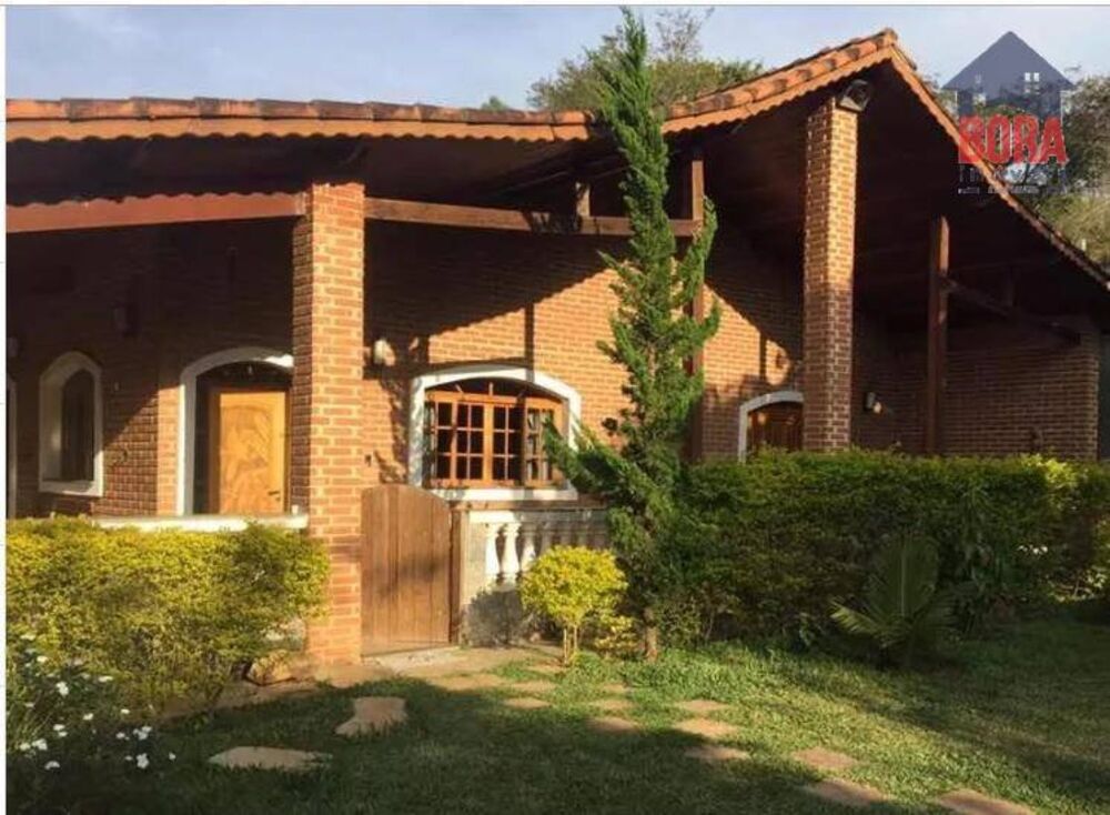 Sítio, 6 quartos, 3200 m² - Foto 1