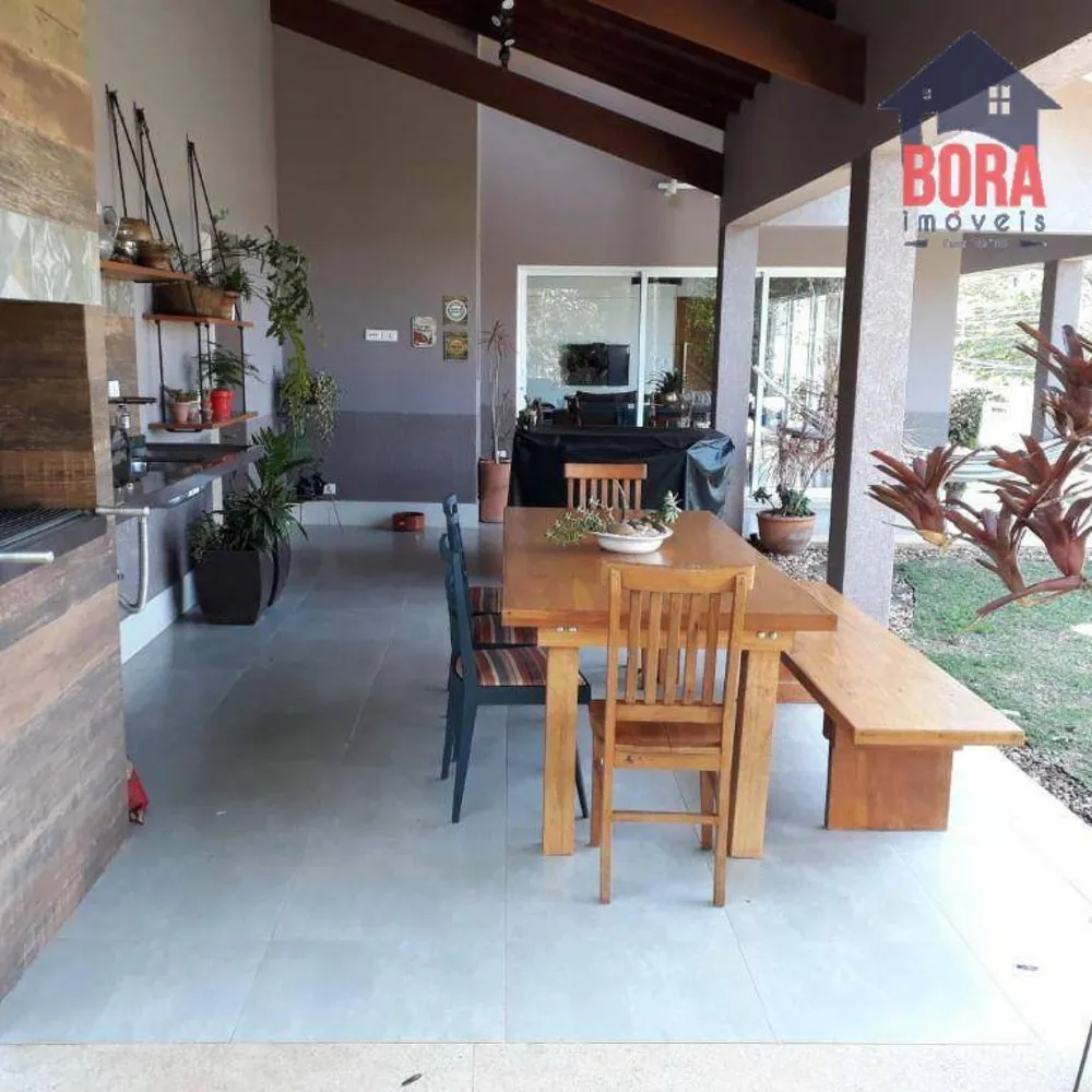 Casa, 3 quartos, 212 m² - Foto 4