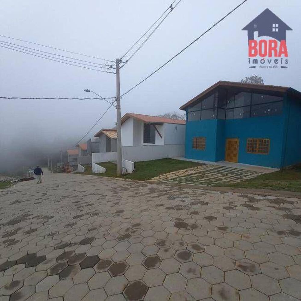 Casa, 2 quartos, 150 m² - Foto 1
