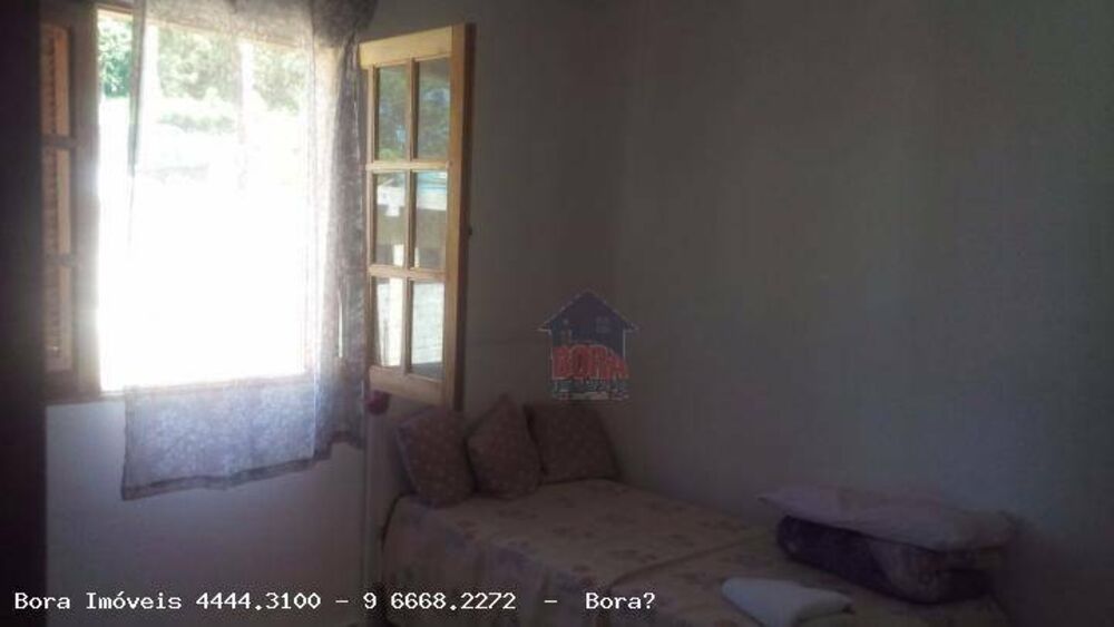 Casa à venda com 2 quartos, 180m² - Foto 3