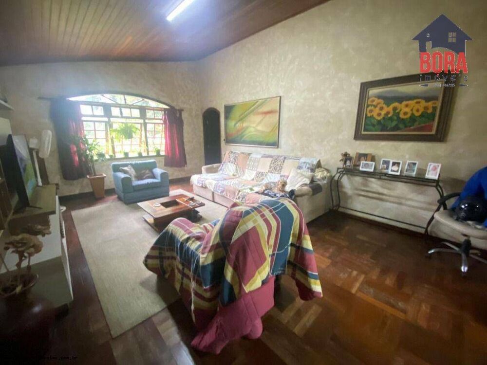 Casa, 4 quartos, 181 m² - Foto 3