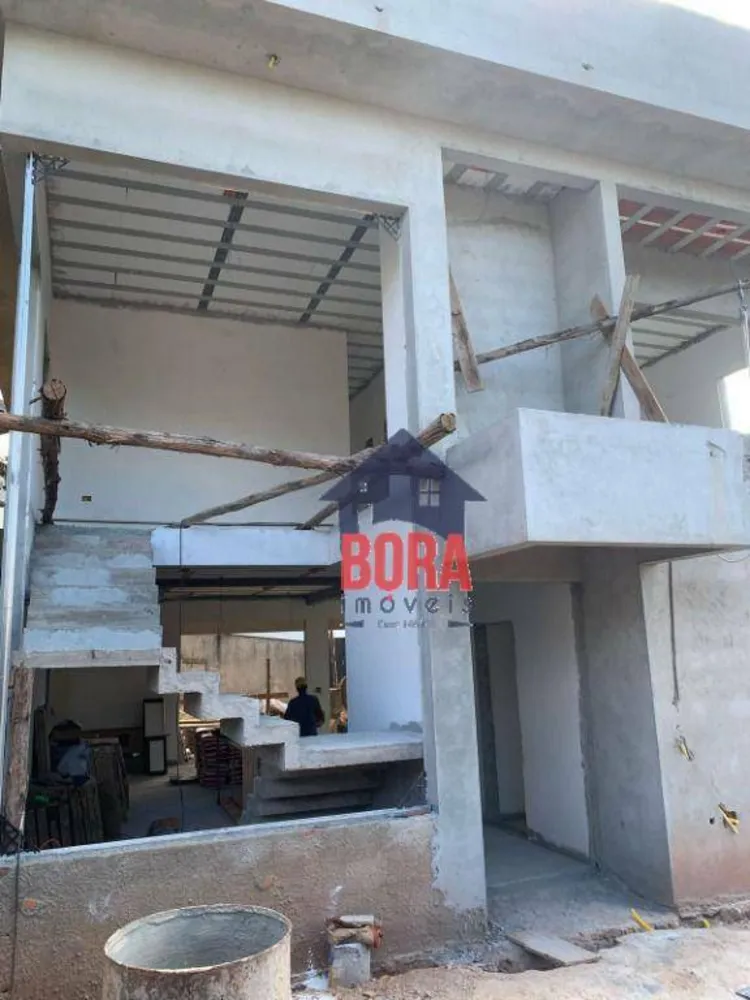 Casa, 4 quartos, 270 m² - Foto 8