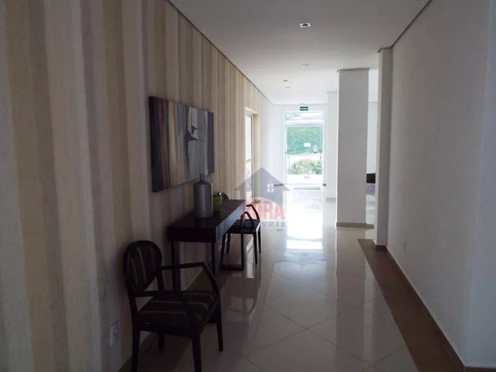 Apartamento à venda com 3 quartos, 88m² - Foto 2