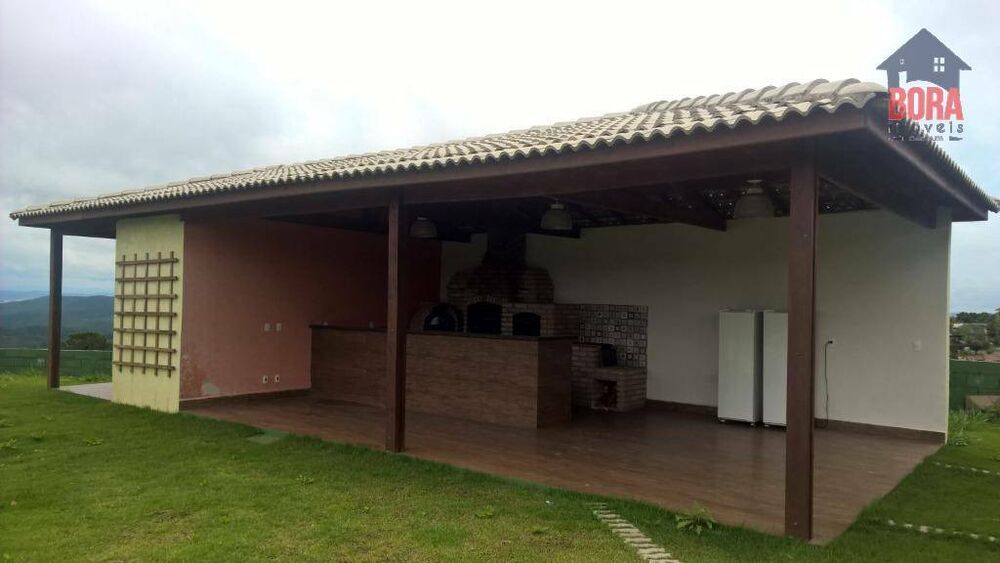 Casa à venda com 5 quartos, 800m² - Foto 1