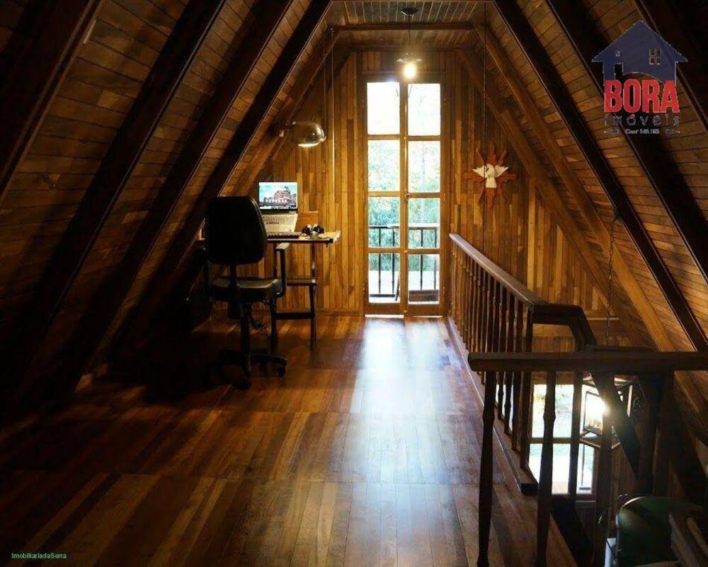 Casa à venda com 5 quartos, 290m² - Foto 7