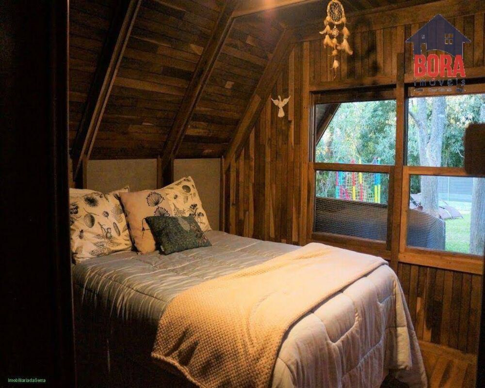 Casa à venda com 5 quartos, 290m² - Foto 5