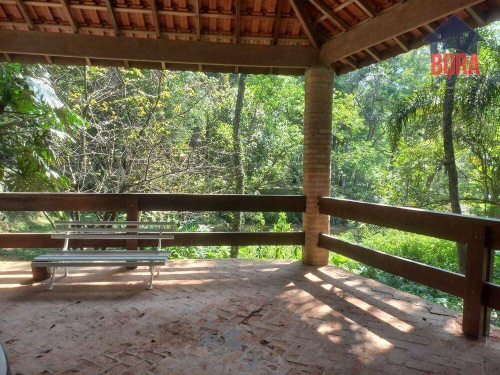 Chácara, 3 quartos, 6000 m² - Foto 1