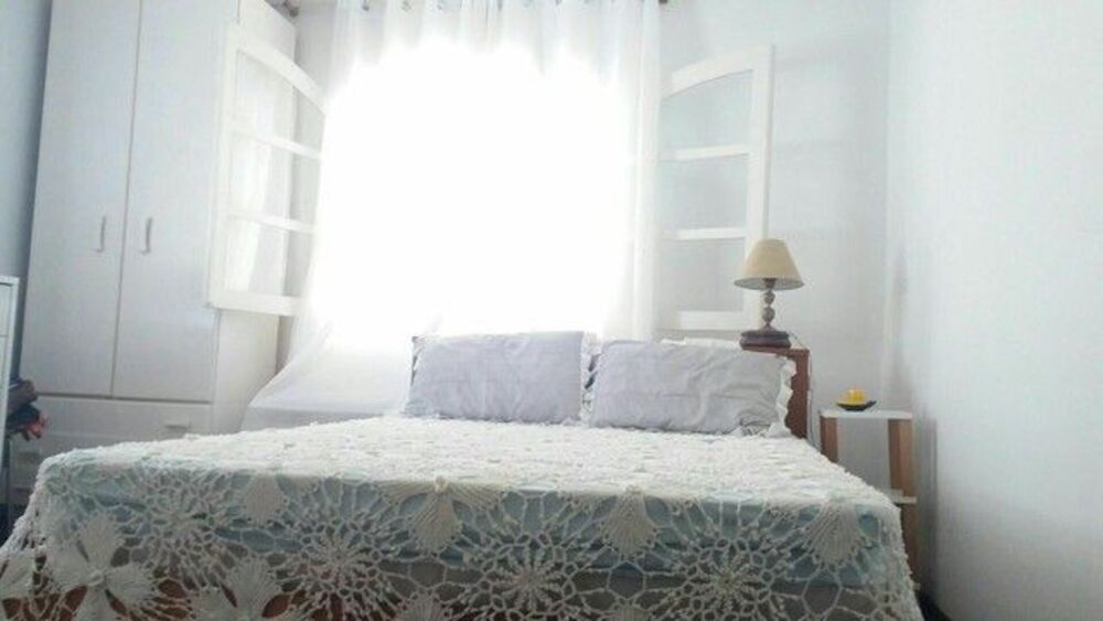 Casa à venda com 2 quartos, 219m² - Foto 2