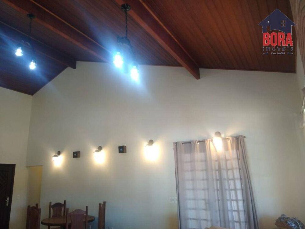 Chácara, 4 quartos, 9640 m² - Foto 1