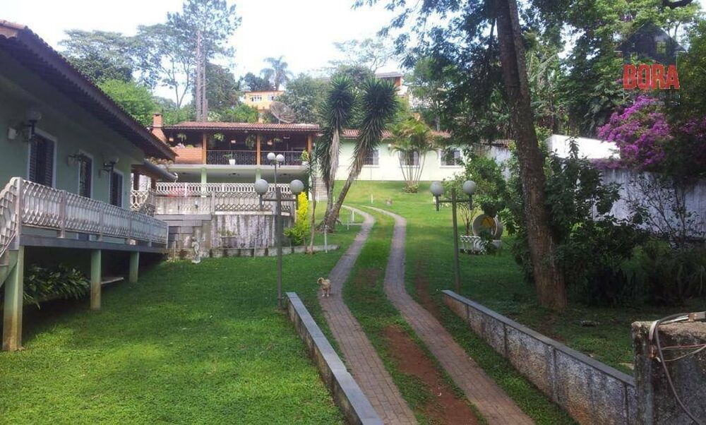 Chácara, 6 quartos, 1250 m² - Foto 1