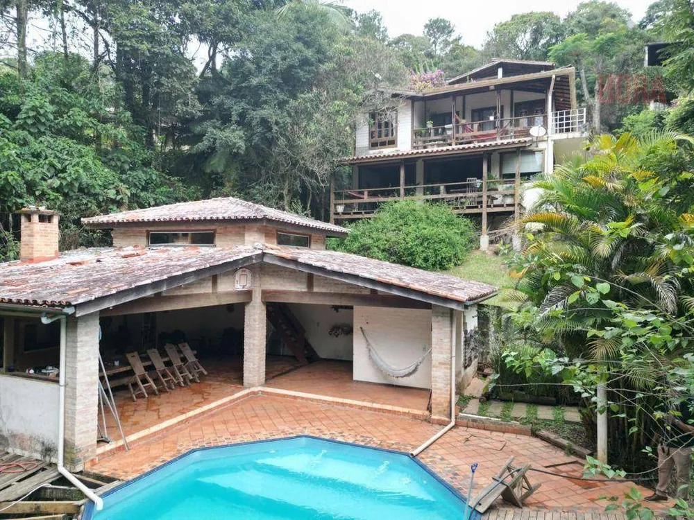 Casa, 6 quartos, 413 m² - Foto 1