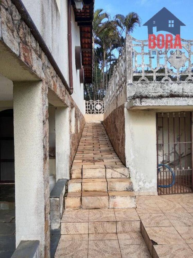 Chácara à venda com 2 quartos, 200m² - Foto 3