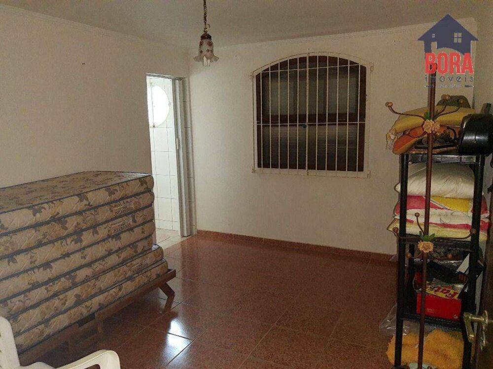 Chácara à venda com 2 quartos, 200m² - Foto 1