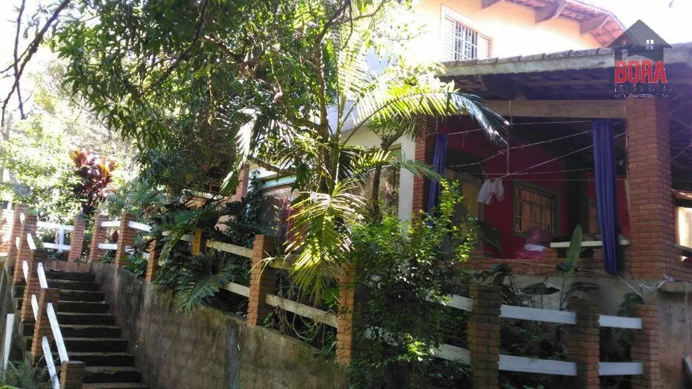 Chácara à venda com 3 quartos, 250m² - Foto 4