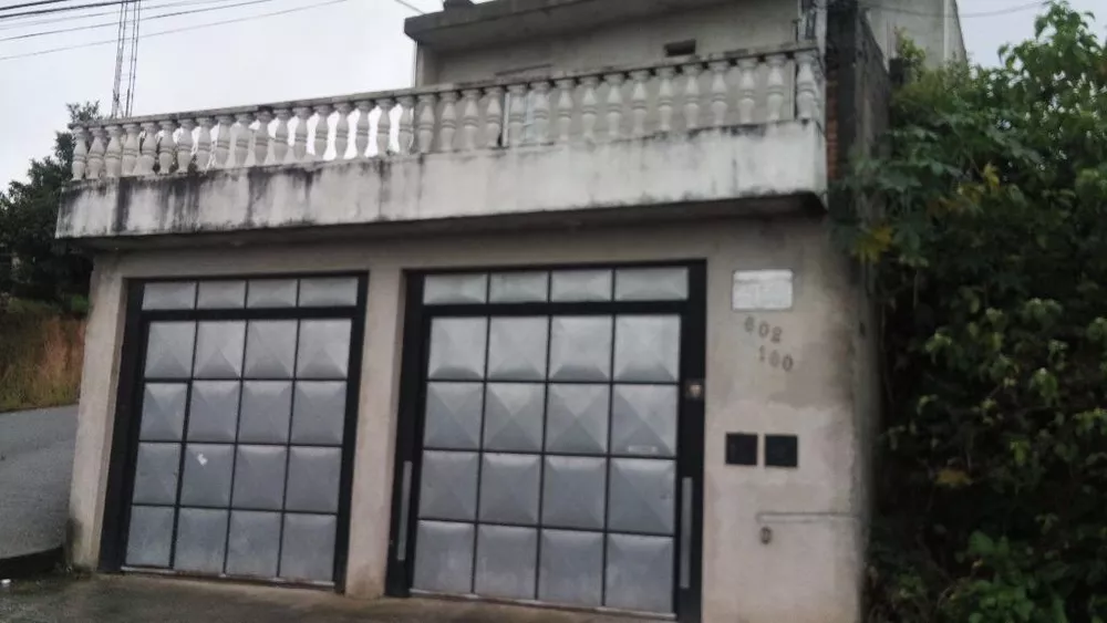 Sobrado à venda com 2 quartos, 132m² - Foto 1