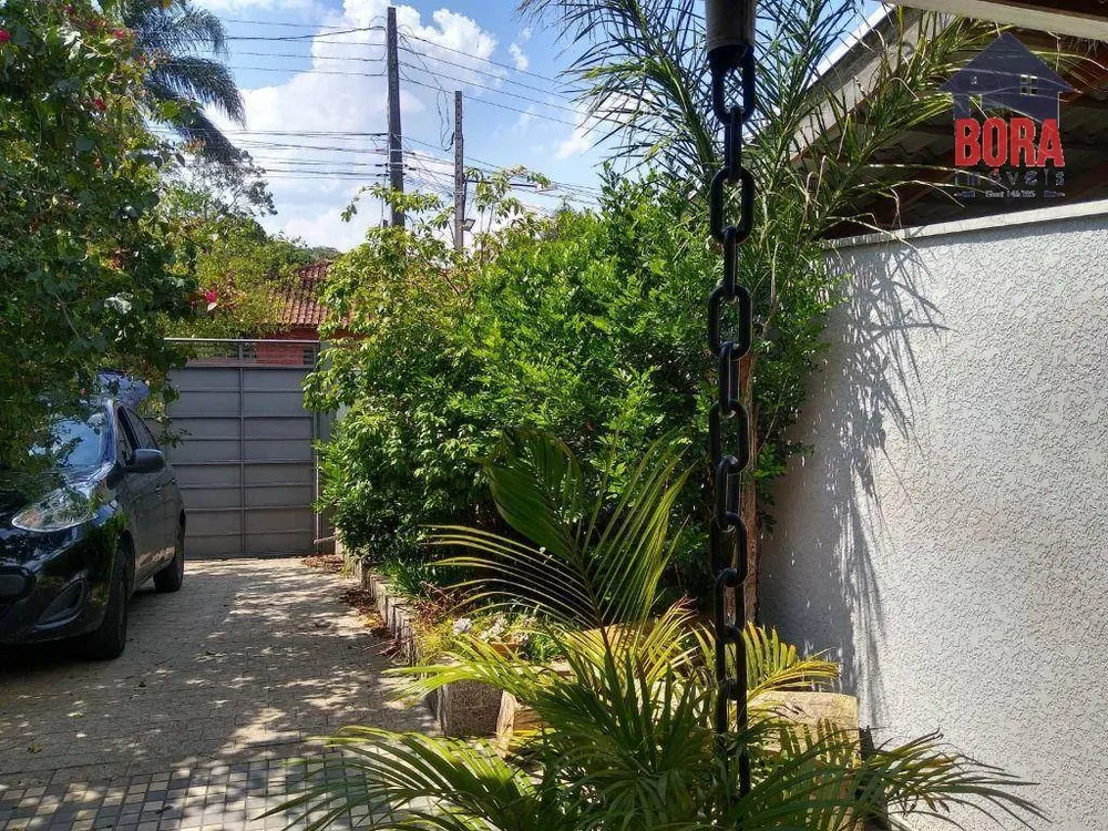 Casa, 3 quartos, 200 m² - Foto 1