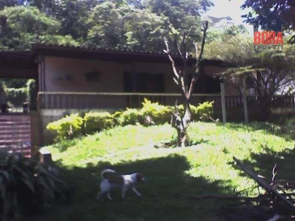 Chácara, 2 quartos, 840 m² - Foto 1