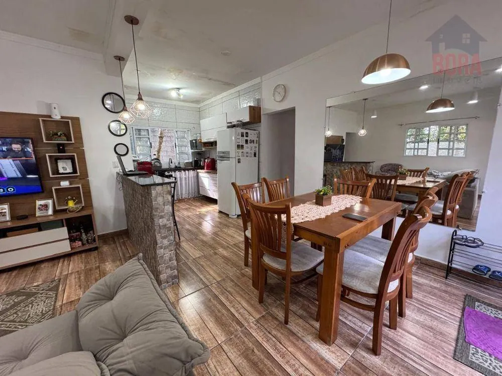 Chácara, 3 quartos, 680 m² - Foto 2