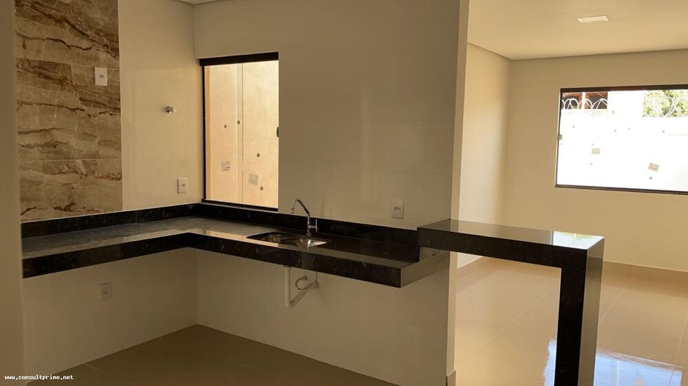 Casa, 3 quartos, 74 m² - Foto 2