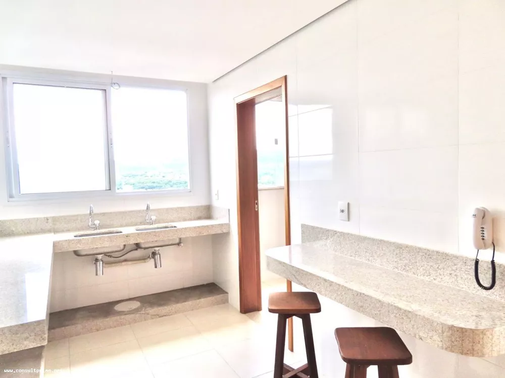 Apartamento à venda com 3 quartos, 128m² - Foto 3