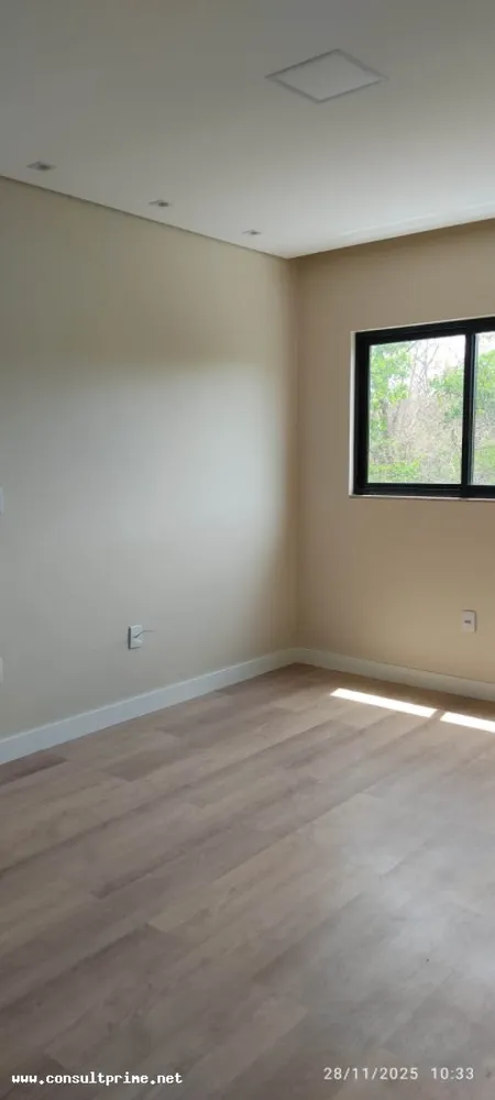 Casa, 4 quartos, 271 m² - Foto 1