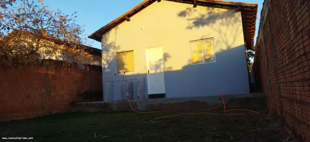 Casa à venda com 2 quartos, 235m² - Foto 13