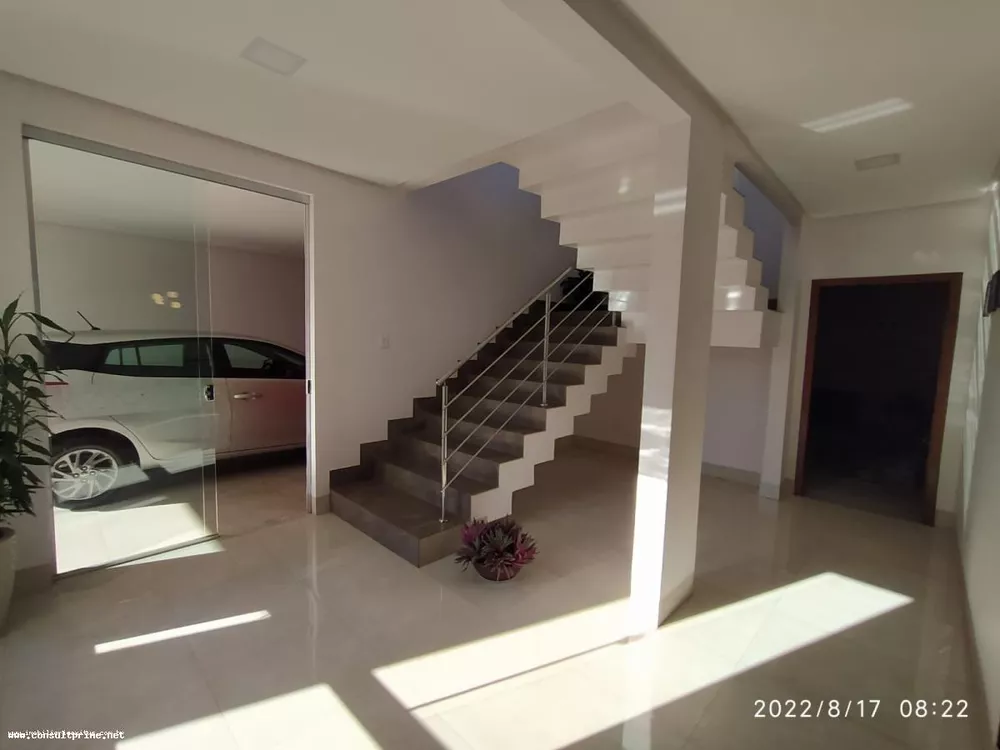 Casa à venda com 4 quartos, 360m² - Foto 3