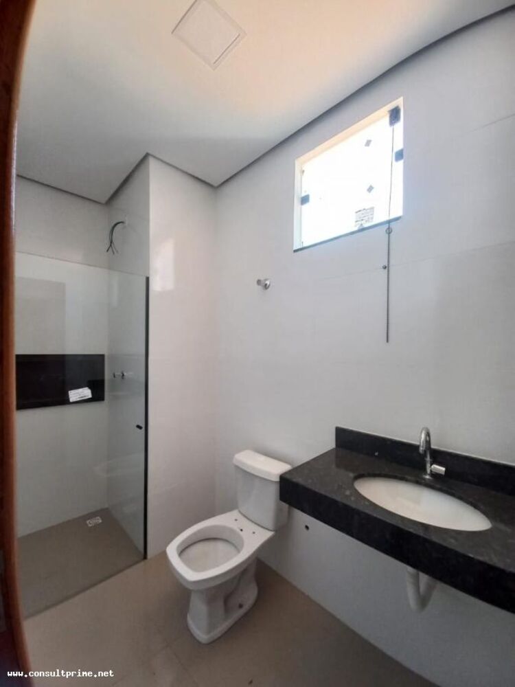Casa à venda com 2 quartos, 70m² - Foto 7
