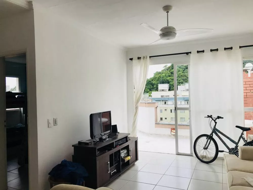 Apartamento à venda com 2 quartos, 72m² - Foto 1