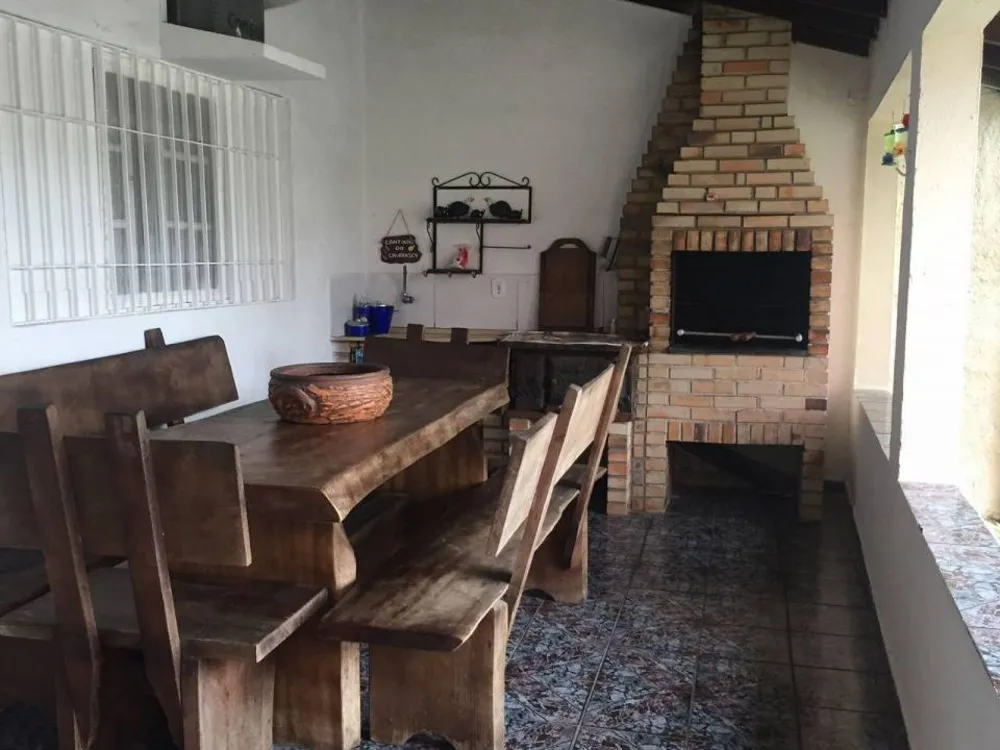Casa, 2 quartos, 150 m² - Foto 1