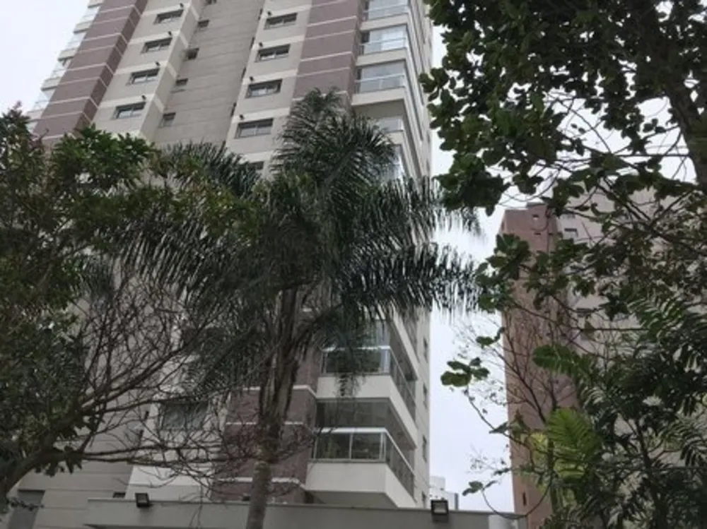 Apartamento, 3 quartos, 137 m² - Foto 1