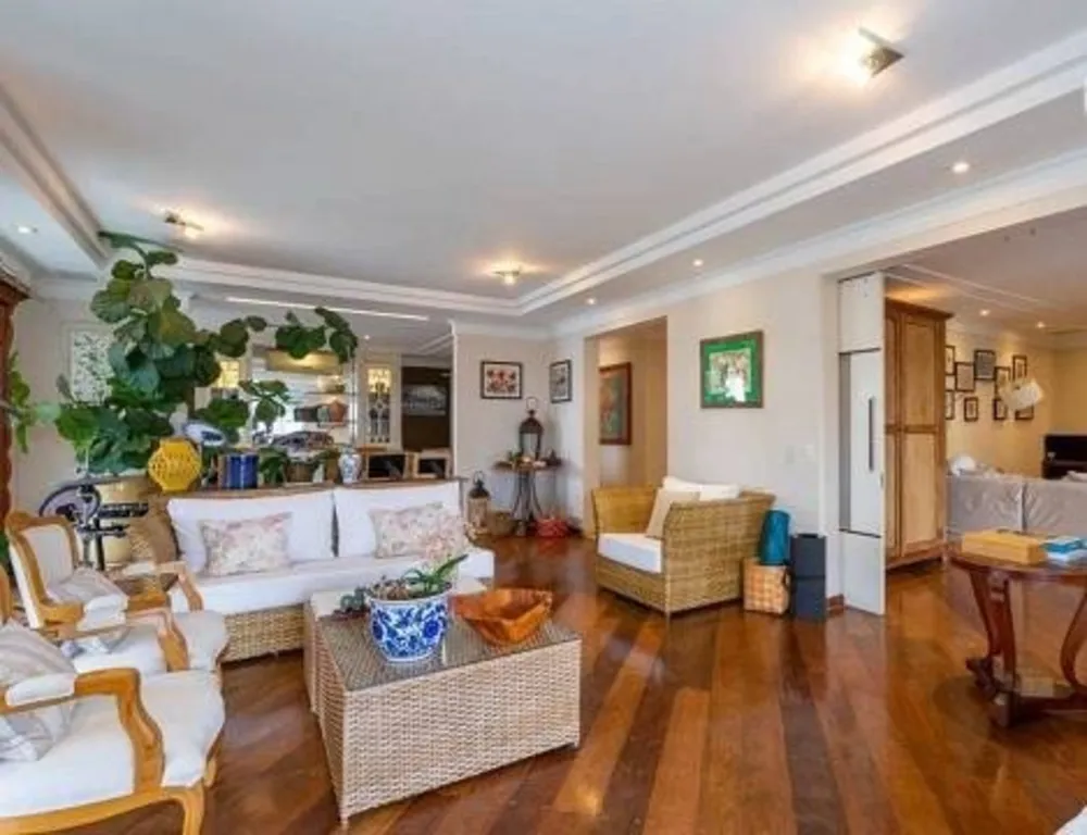 Apartamento, 3 quartos, 212 m² - Foto 1