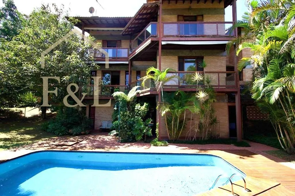 Casa, 7 quartos, 628 m² - Foto 1