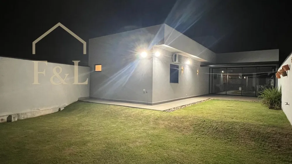 Casa, 3 quartos, 180 m² - Foto 1