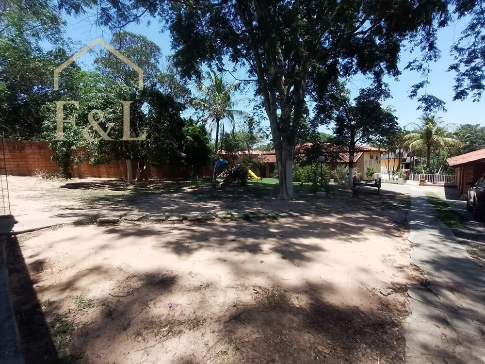 Chácara, 5 quartos, 1717 m² - Foto 1