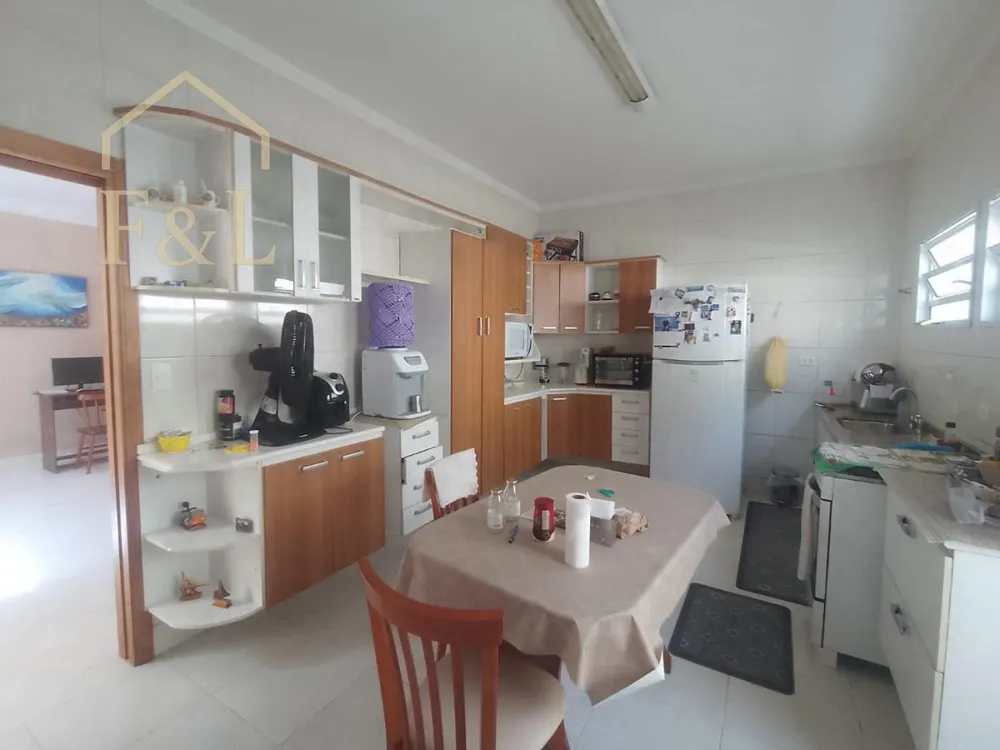 Casa, 4 quartos, 208 m² - Foto 4