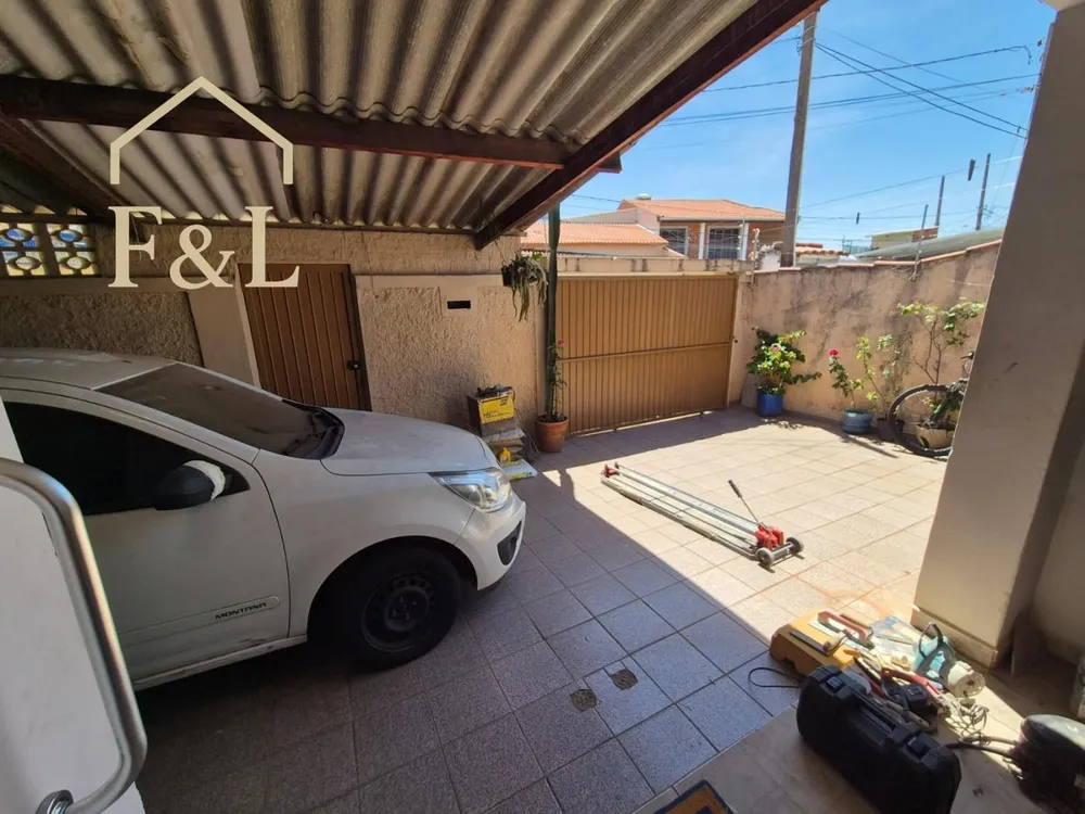 Casa, 3 quartos, 174 m² - Foto 1